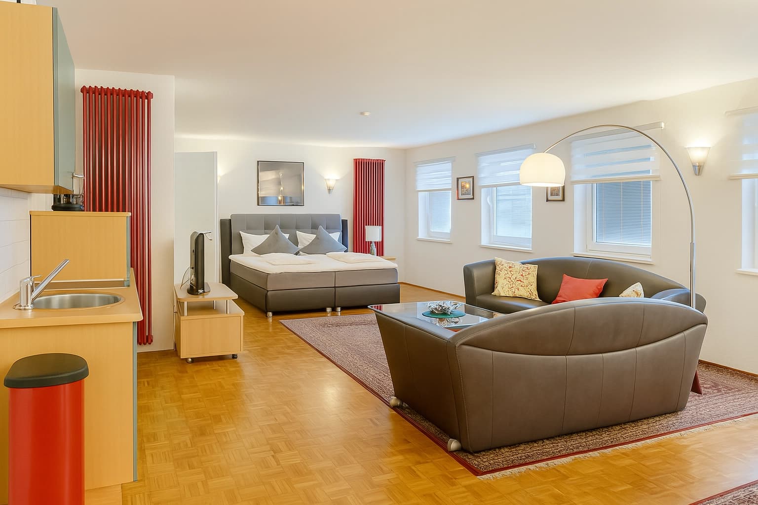 BoardingHouse - Studios & Apartments in Kassel - praktische Unterkunft ohne überflüssigen Schnickschnack.